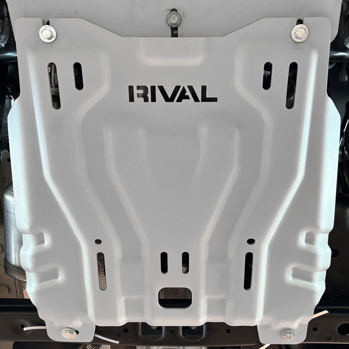 Blindage de boîte de vitesses aluminium 6 mm Toyota Hilux Travo 2026+ – RIVAL4X4 - Toyota Hilux 2026+