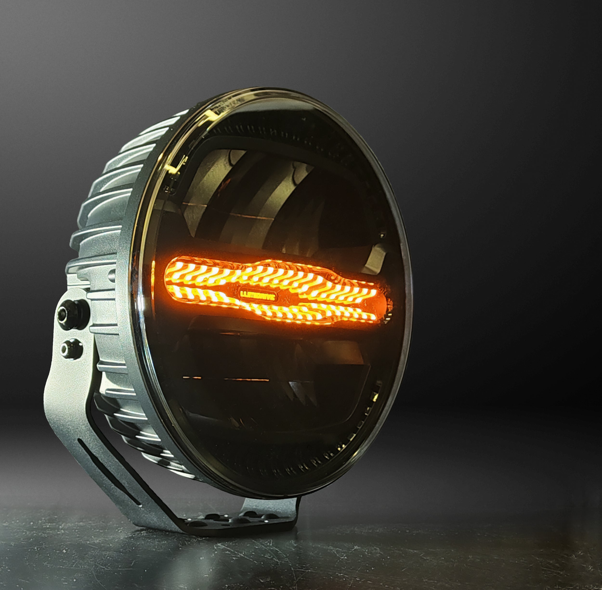 Lumidrive Rayzor 9 LED Long Range Light – Power & Style | Xperts 4x4
