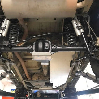 Jeep Wrangler JK & J8  Protection Almont4wd Reservoir Carburant sur Xperts4x4 Accessoires 4x4 Off-Road