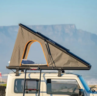 Tente de toit LT-50 Lightweight Alu-Cab  Aluminium sur Xperts4x4 Accessoires 4x4 Off-Road