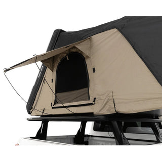 Tente de toit Rigide 2100 x 1300mm  RHINORACK sur Xperts4x4 Accessoires 4x4 Off-Road