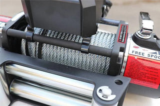Treuil T-MAX Muscle Fit MW12500  5665 Kg  12V & 24V sur Xperts4x4 Accessoires 4x4 Off-Road