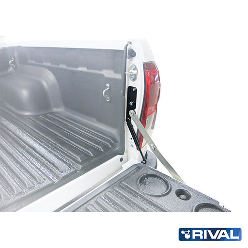 Facilitez le chargement avec le Kit d'Assistance Ridelle de Rival 4x4 pour Toyota Hilux 2015-2020