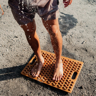 Tapis de Douche Extérieur ONTAP Mariner Mat Beige – Camping & 4x4