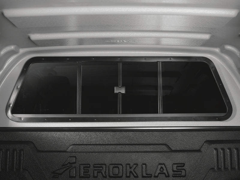 Hardtop Aeroklas avec fenêtres coulissantes pour Ford Ranger/Raptor 2023+ Next Gen, en aluminium robuste et design fonctionnel.