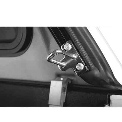 Hardtop Aeroklas pour VW Amarok 2010-2022 avec fenêtres coulissantes, robuste et adapté au pick-up.