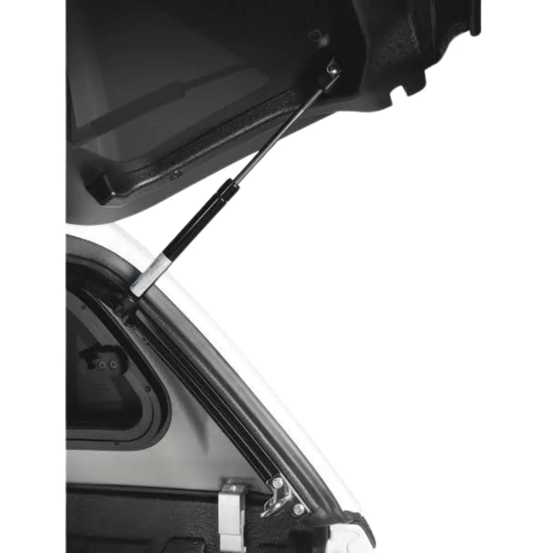 Hardtop Aeroklas pour VW Amarok 2010-2022 avec fenêtres coulissantes, en métal robuste, vue de côté montrant les fenêtres.