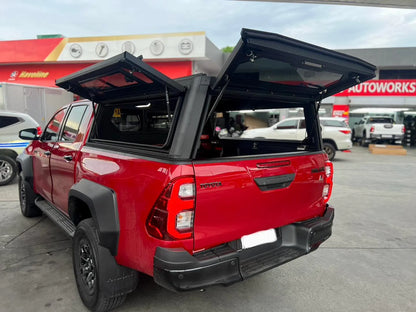 Hardtop Alu-Cab Contour Toyota Hilux 2016 à Présent sur Xperts4x4 Accessoires 4x4 Off-Road