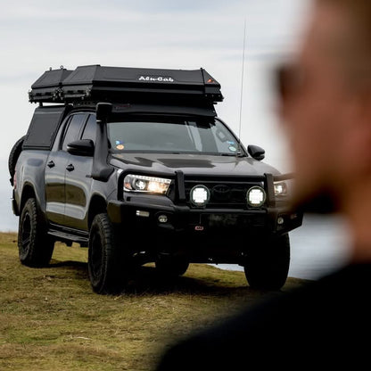 Hardtop Alu-Cab Contour Toyota Hilux 2016 à Présent sur Xperts4x4 Accessoires 4x4 Off-Road