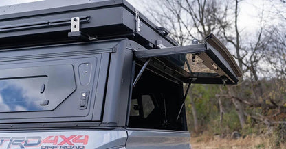 Hardtop Alu-Cab Contour Toyota Tacoma GEN 3 sur Xperts4x4 Accessoires 4x4 Off-Road