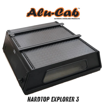 Hardtop Alu-Cab Explorer 3 en aluminium pour Mitsubishi L200 2016+ visible avec fenêtres et fixation robuste.