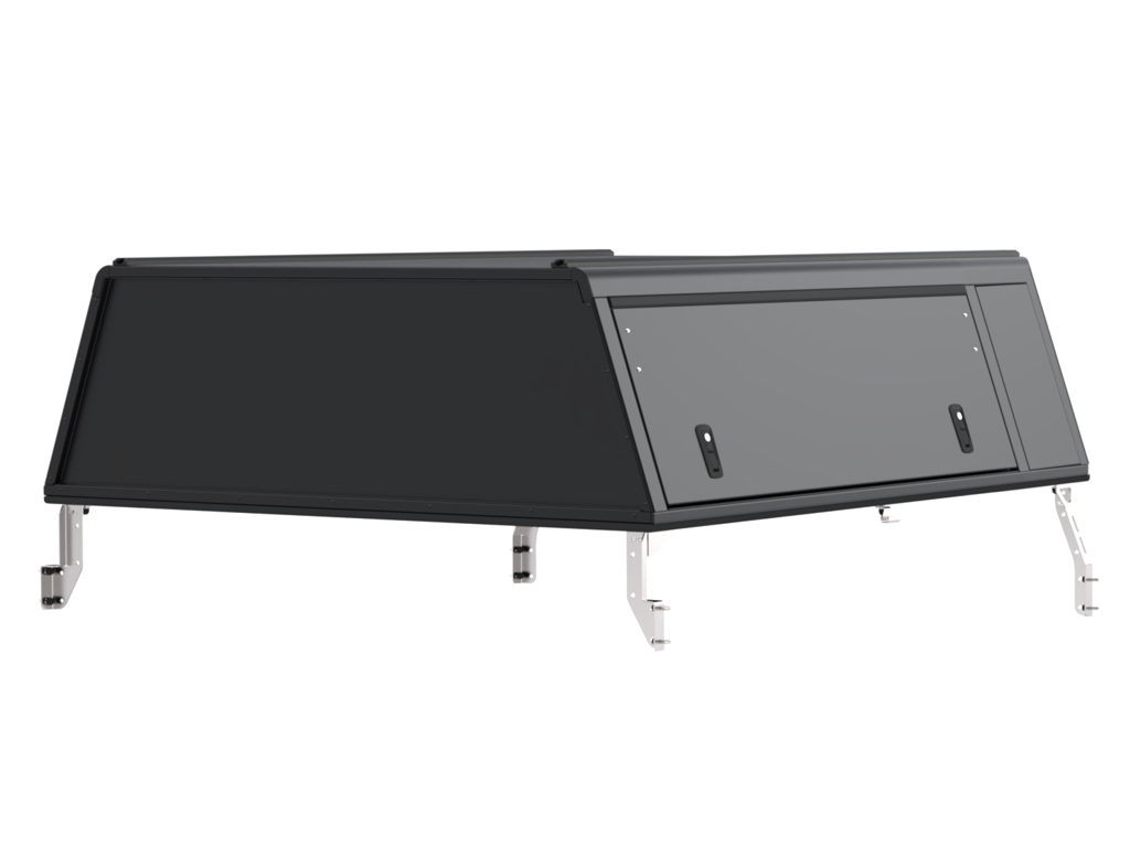 Hardtop Alu-Cab "Guard" pour Toyota Hilux Revo 2016+ Extra Cab, en aluminium, fixé sur la cabine du véhicule.