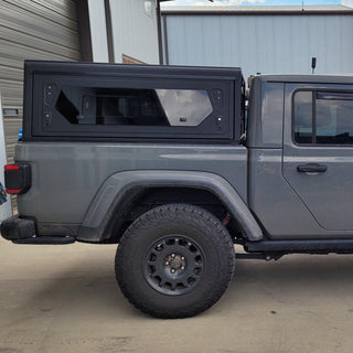 Hardtop Jeep Gladiator JT 2019+ | Alu-Cab Contour | Aluminium Noir Alu-Cab Xperts4x4