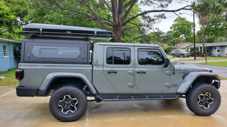 Hardtop Jeep Gladiator JT 2019+ | Alu-Cab Contour | Aluminium Noir Alu-Cab Xperts4x4