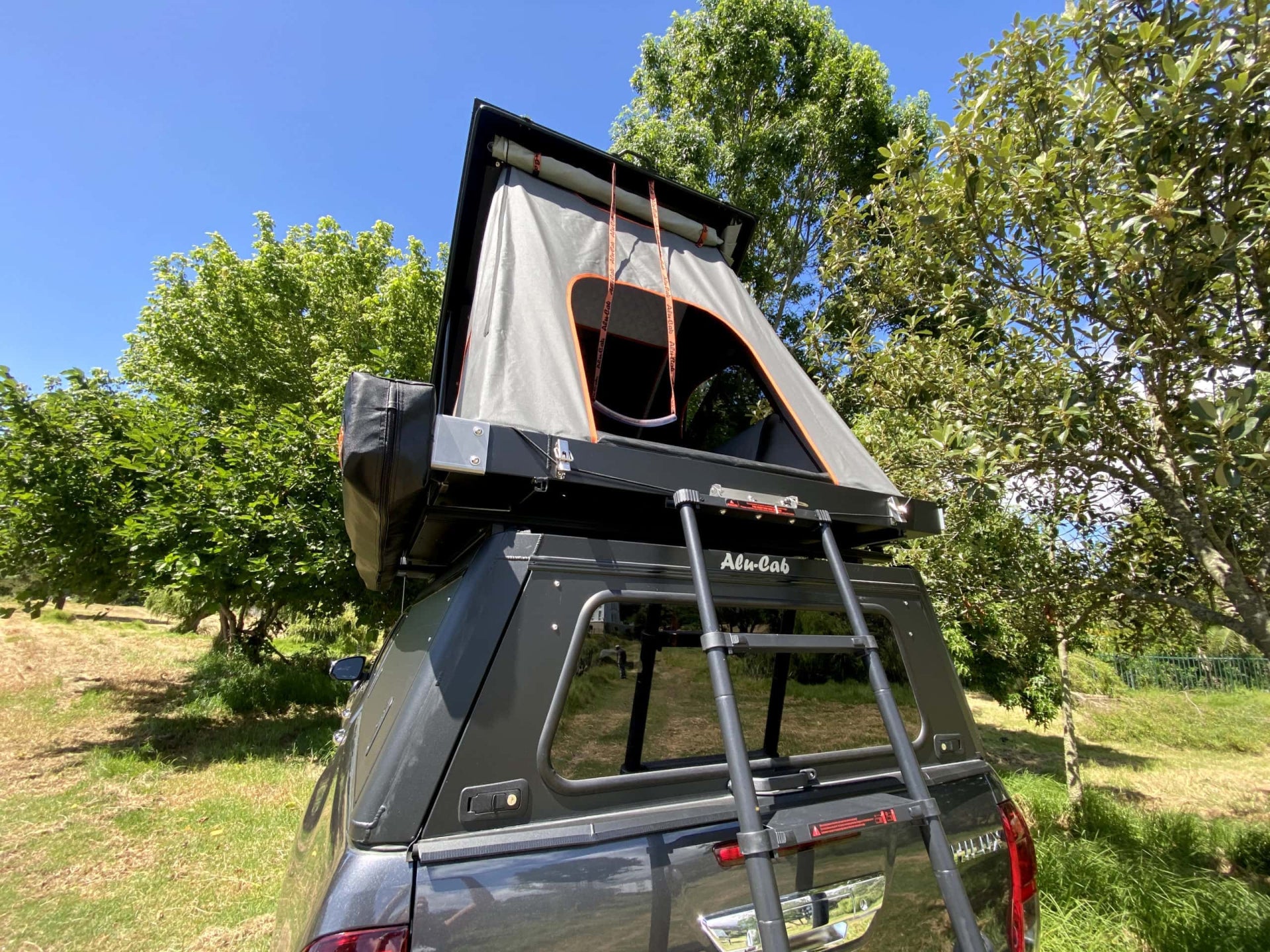 Unterstützung Markise 270° & 180° auf Dachzelt Alu-Cab Gen 3 Expedition