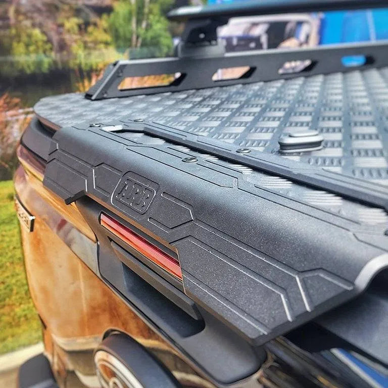 Hardlid ARB | Couvre-Benne Aluminium | Toyota Hilux 2016+ Double Cab sur Xperts4x4 Accessoires 4x4 Off-Road