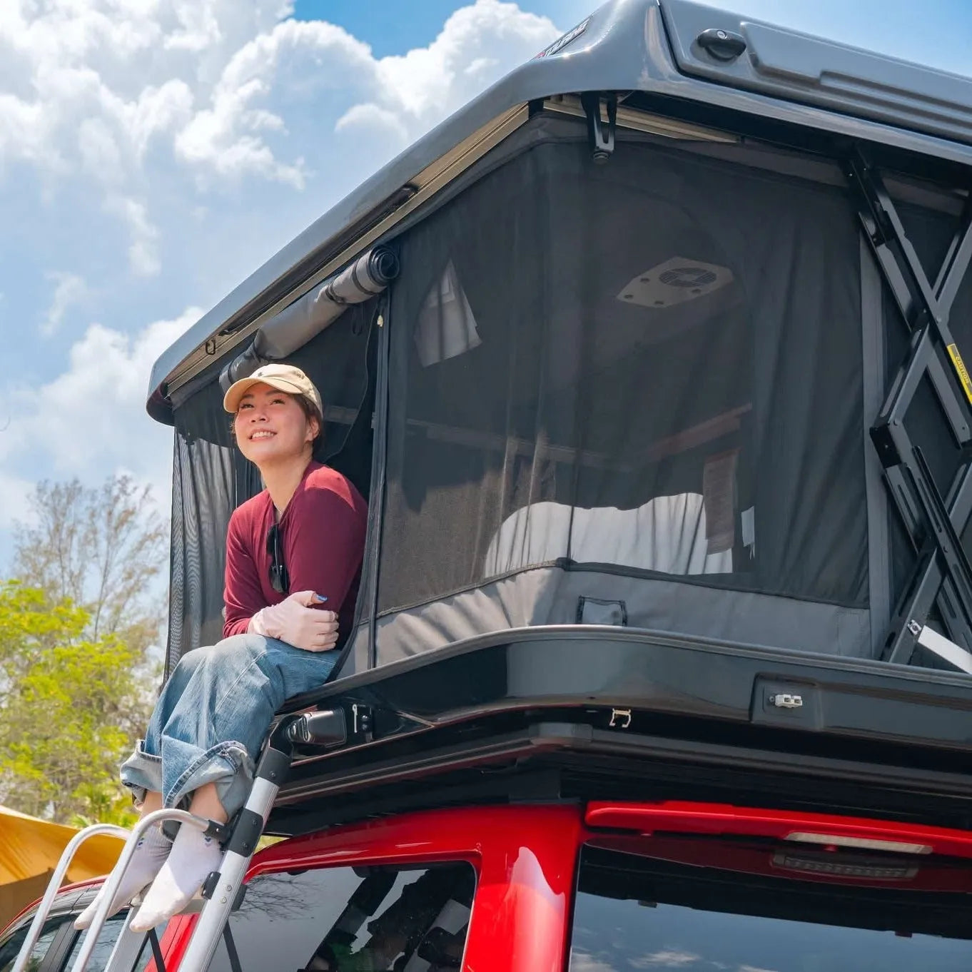 Tente de toit Altitude Electrique | ARB sur Xperts4x4 Accessoires 4x4 Off-Road
