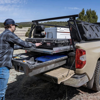 Plateau Coulissant - Toyota Hilux 2016+ | Plateau de Chargement CargoGlide | DECKED DECKED Xperts4x4