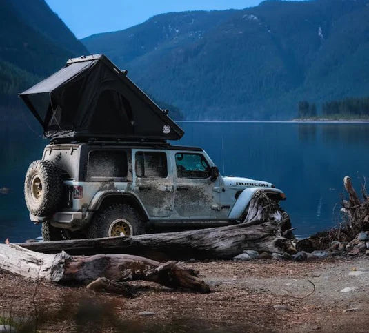 Tente de Toit Rigide JOURNEY - 2 Places Ultra Légère & Compacte sur Xperts4x4 Accessoires 4x4 Off-Road