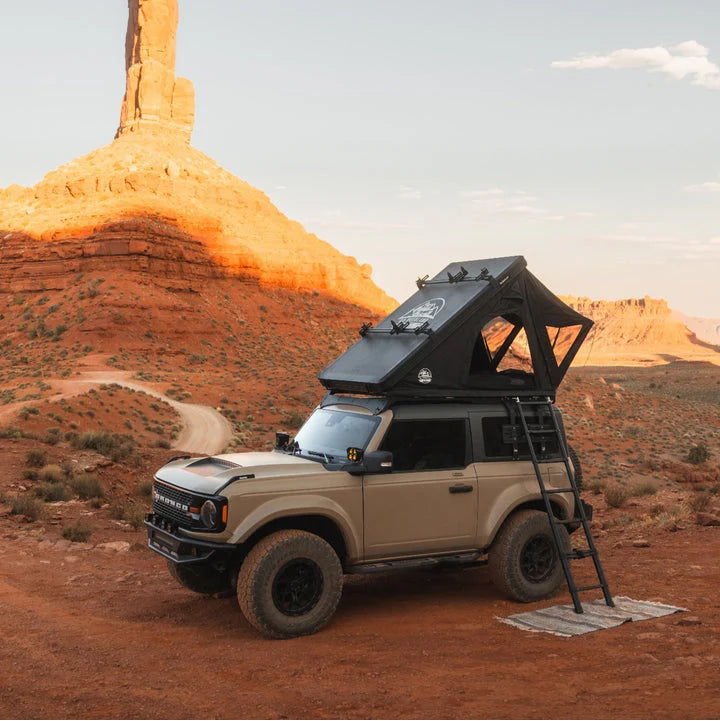 Tente de Toit Rigide JOURNEY - 2 Places Ultra Légère & Compacte sur Xperts4x4 Accessoires 4x4 Off-Road