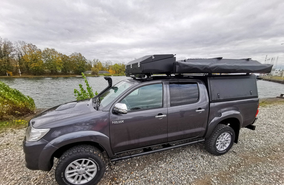 Hardtop Alu-Cab Explorer 3 Toyota Hilux 2005 à 2015 - Noir Alu-Cab