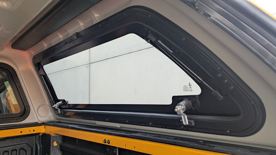 Hardtop STYLISH PLUS Toyota Hilux 2026+ Double Cab | AEROKLAS Xperts 4x4