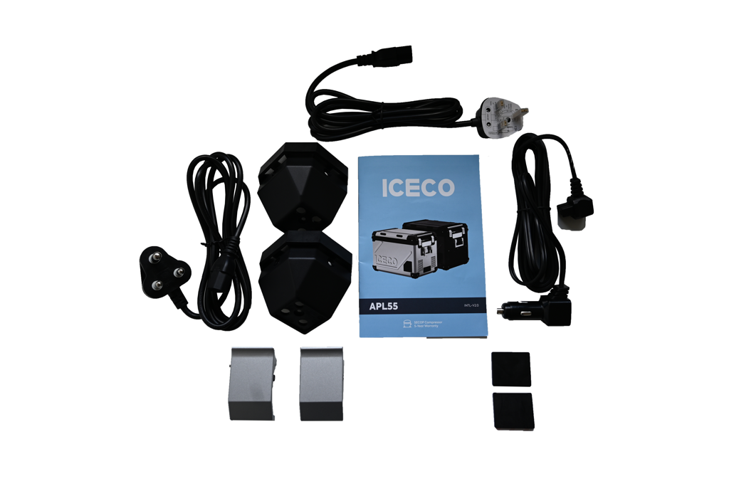 Réfrigérateur/congélateur ICECO 55L noir avec double compartiment, vue de face, pour stockage portable et accessoires.