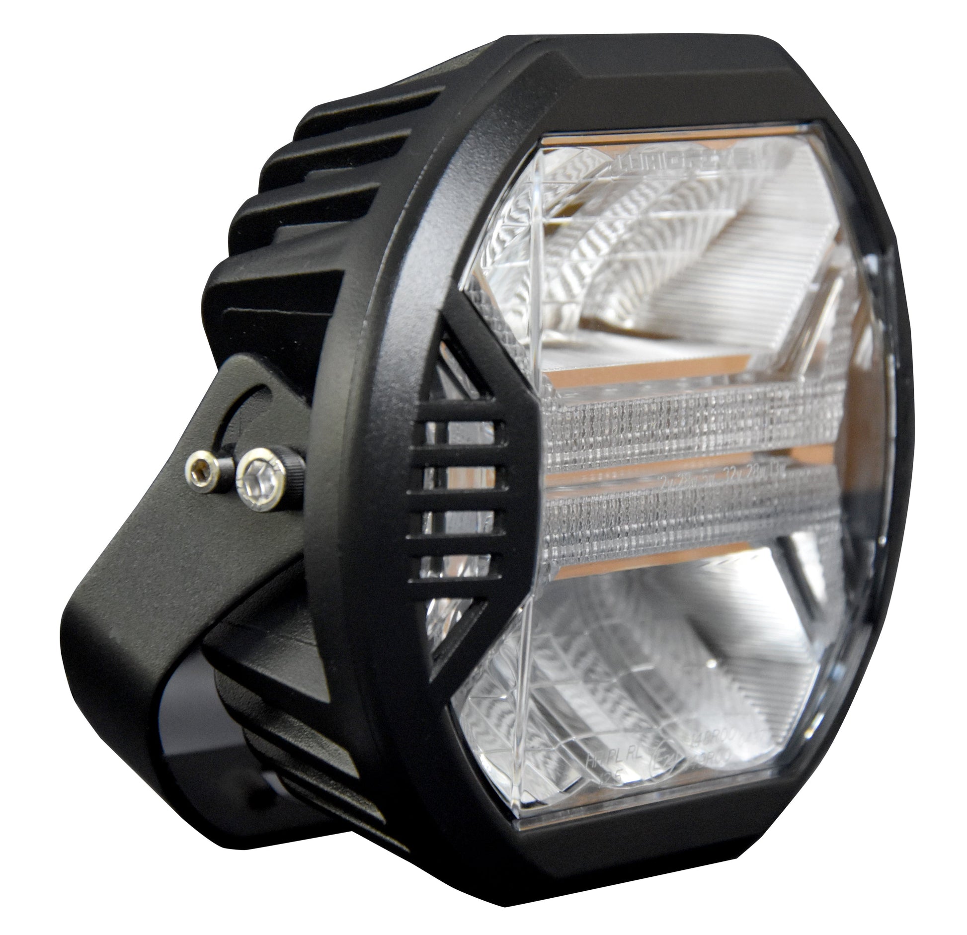 Phare LED Lumidrive XDRIVE 4.0 Lumidrive, éclairage puissant 24W pour sécurité et visibilité optimale.