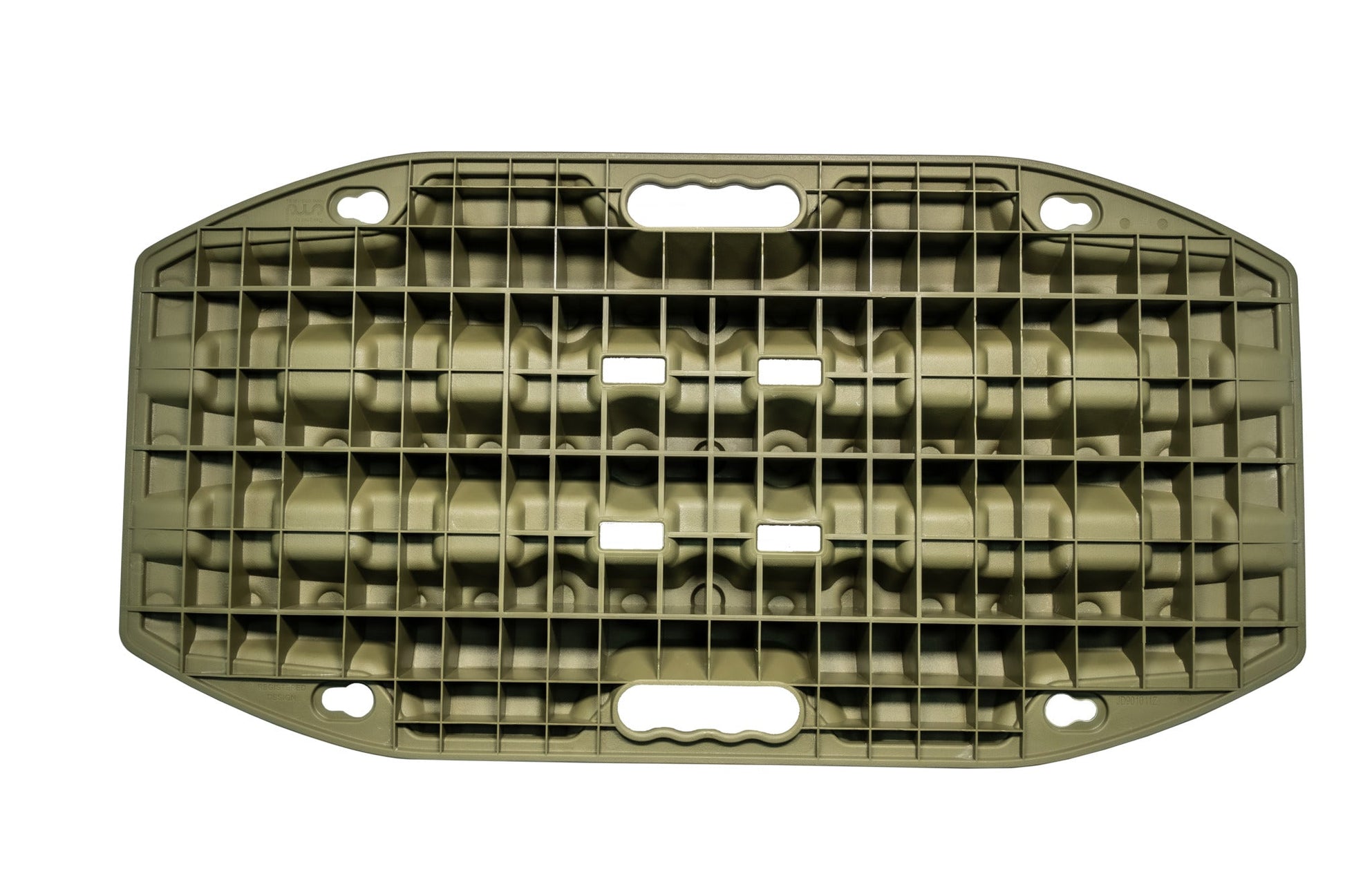 Plaques à sable Maxtrax Mini, kit léger et efficace pour 4x4 OffRoad, montrant les plaques en action sur terrain sablonneux.