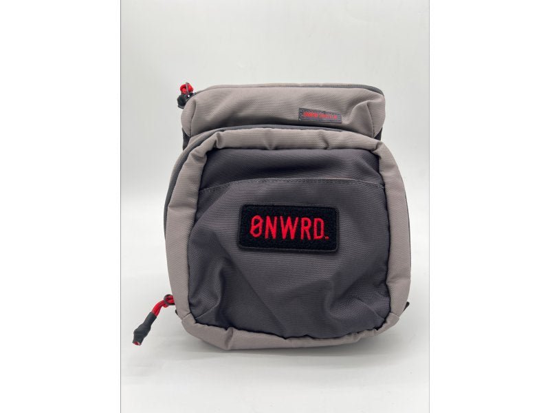 Organiseur appuie tête Daily Driver Gris - ONWRD - BYD Shark 2024+