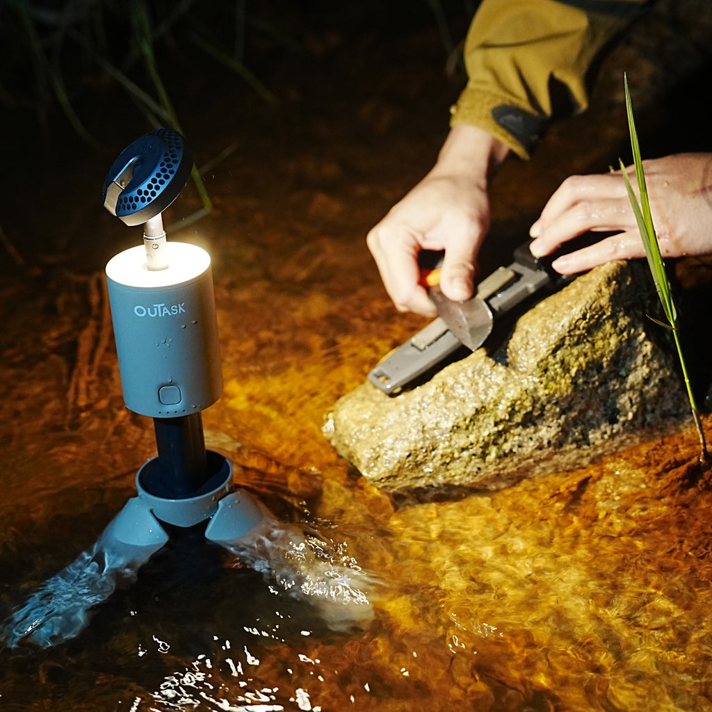 OuTask 720° Outdoor LED Telescopic Lamp - Desert Yellow | Xperts 4x4