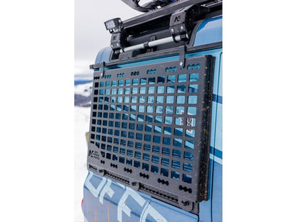 Plaque MOLLE N4-Offroad aile arrière Droite pour Ineos Grenadier 2022+ - INEOS Grenadier