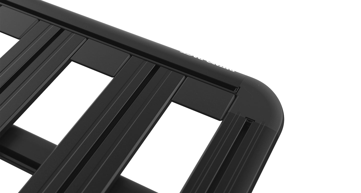 Kit galerie de toit RHINO-RACK pour van utilitaire, 2700mm x 1472mm, avec barres robustes pour transport sécurisé.