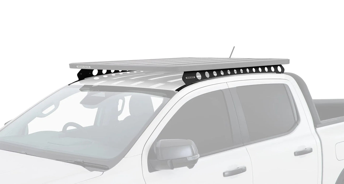 Kit galerie de toit RHINO-RACK Backbone pour Toyota Hilux Revo 2016+, montrant la galerie de toit robuste installée sur le véhicule.