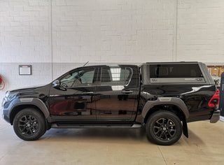 Hardtop RSI EVO SPORT - Toyota Hilux 2016+ - Double Cab RSI SMARTCAP Noir Mat 005.EV1304-MB Xperts4x4