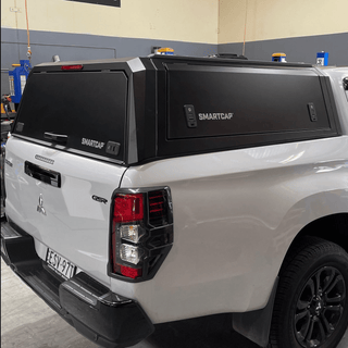 Hardtop RSI SmartCap EVOd Defender - Mitsubishi L200 - 2015+ RSI SMARTCAP Double Cab / 2015+ / Noir Mat 005.ED0800-MB Xperts4x4