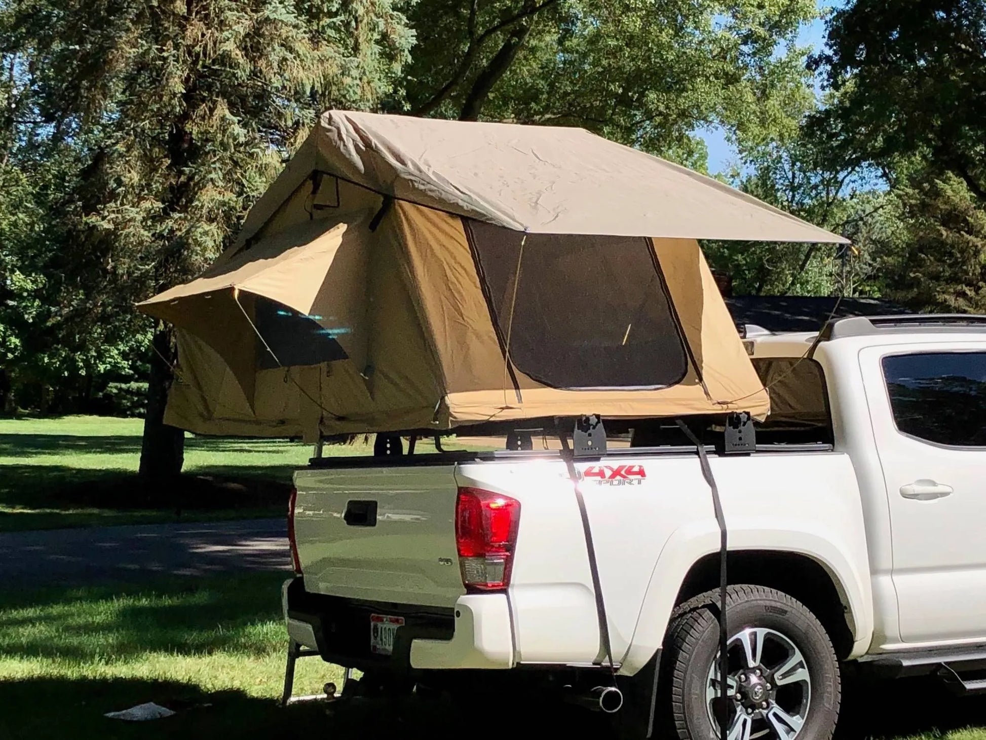 tjm yulara roof top tent Tente de toit TJM Yulara 2400 x 1200 mm (+Annexe en Option)