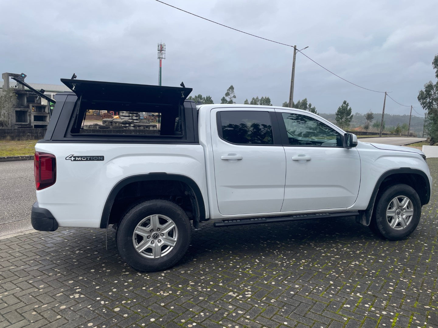 Hardtop Aluminium Line4x4 Double Cab | Vitré et Renforcé sur Xperts4x4 Accessoires 4x4 Off-Road