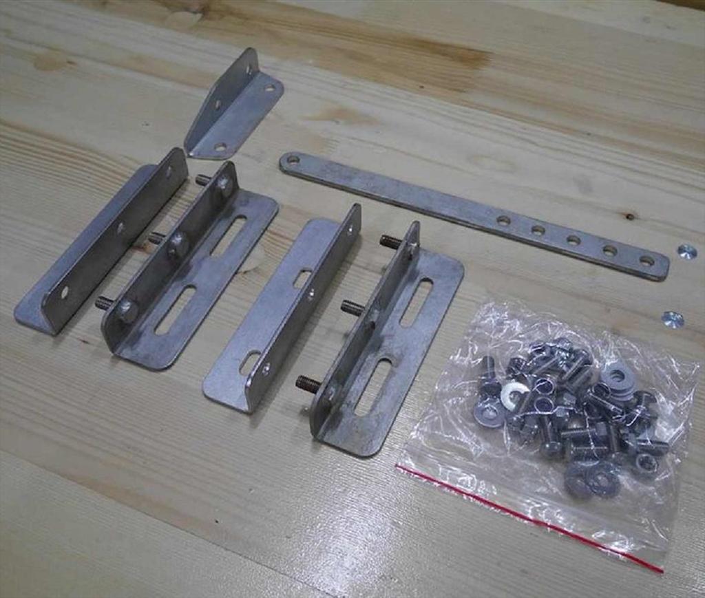 Supports universels auvent 270° Alu-Cab en acier inoxydable sur Xperts4x4 Accessoires 4x4 Off-Road