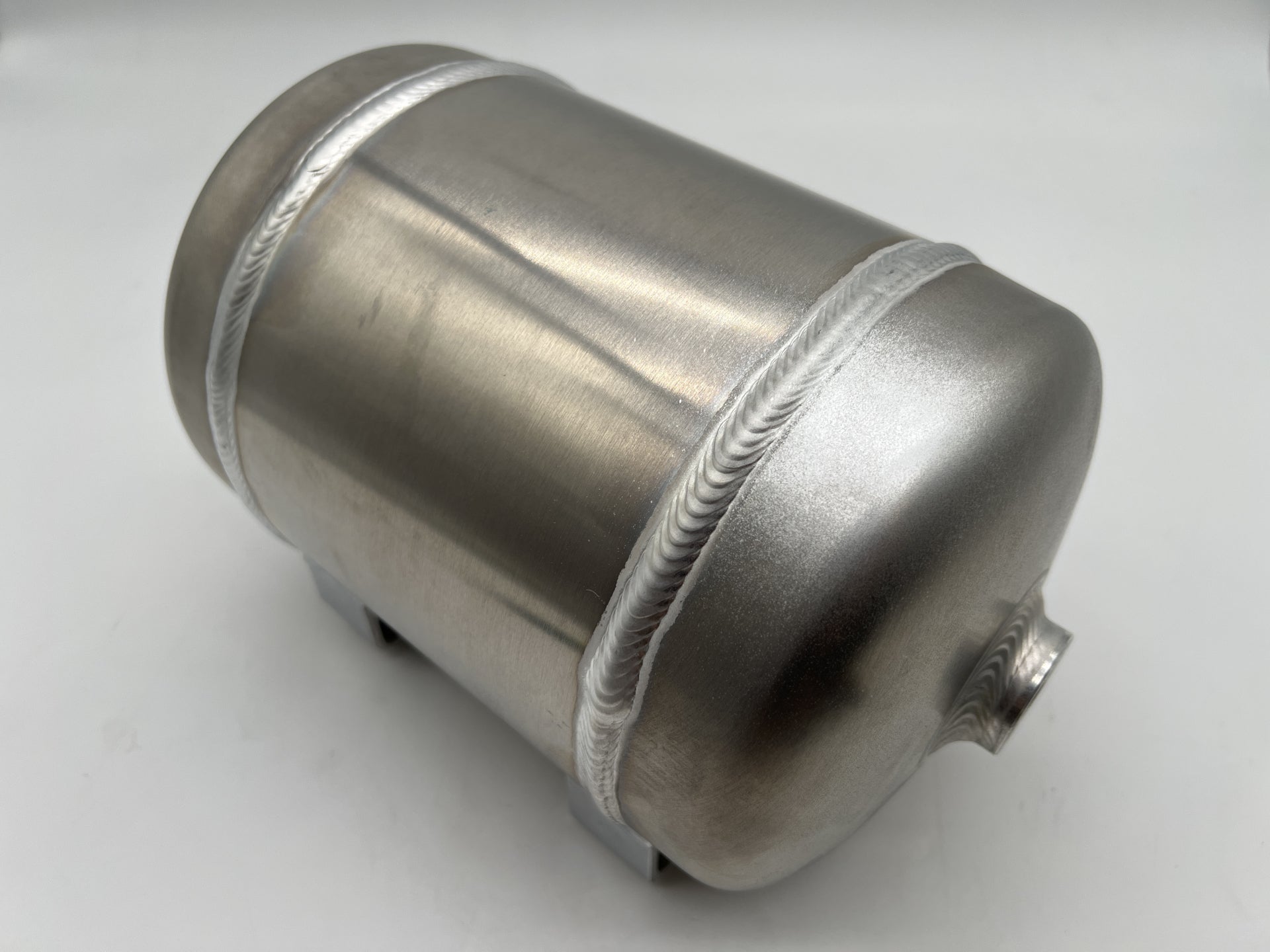 Bonbonne cuve aluminium 3.7L - Réserve air comprimé 10Bar N4-Offroad sur Xperts4x4 Accessoires 4x4 Off-Road