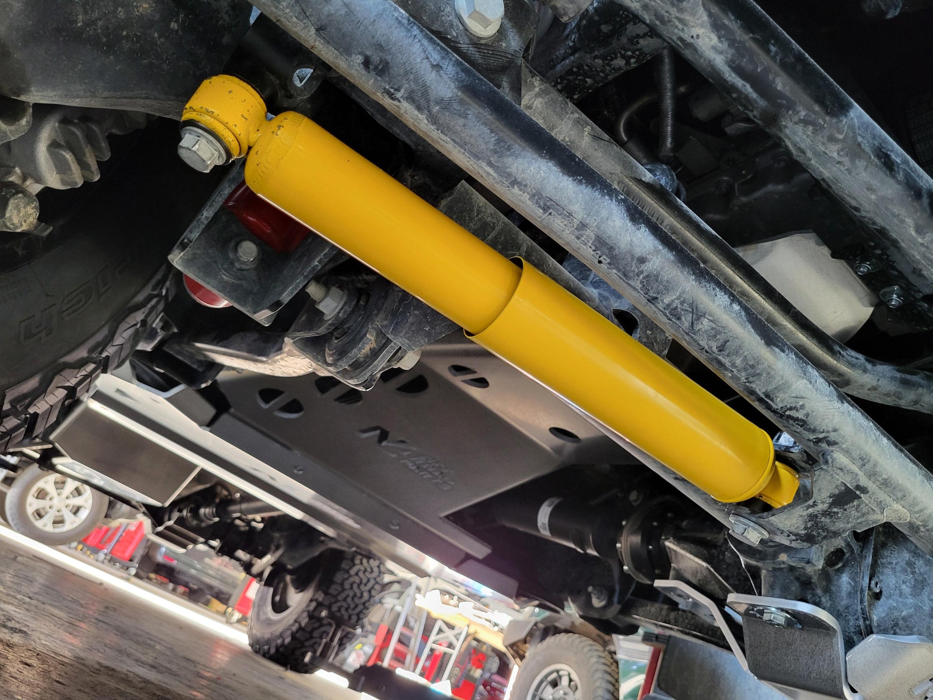 Amortisseur de Direction OME Renforcé - INEOS Grenadier 2022+ sur Xperts4x4 Accessoires 4x4 Off-Road