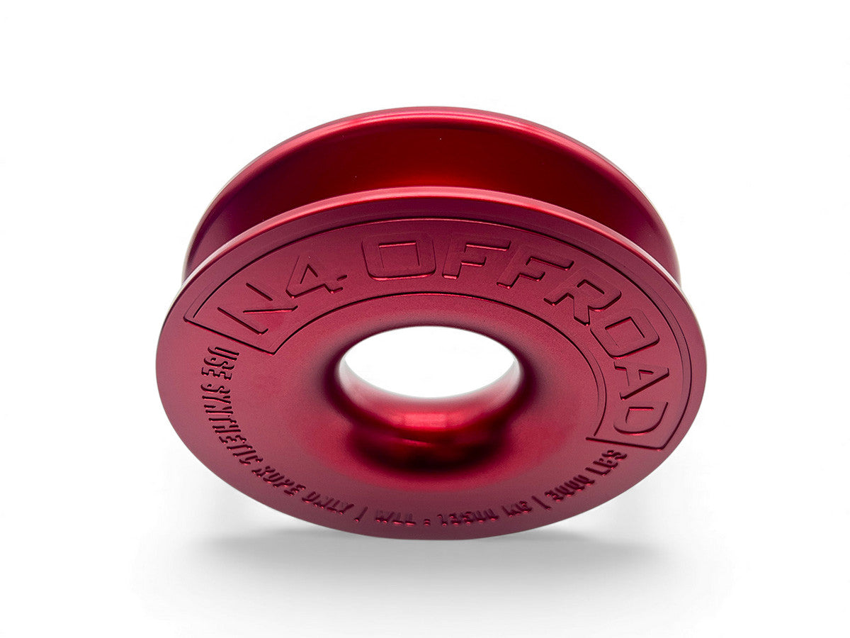 Anneau de treuillage alu 13.5T Ø148mm rouge avec etui N4-Offroad sur Xperts4x4 Accessoires 4x4 Off-Road