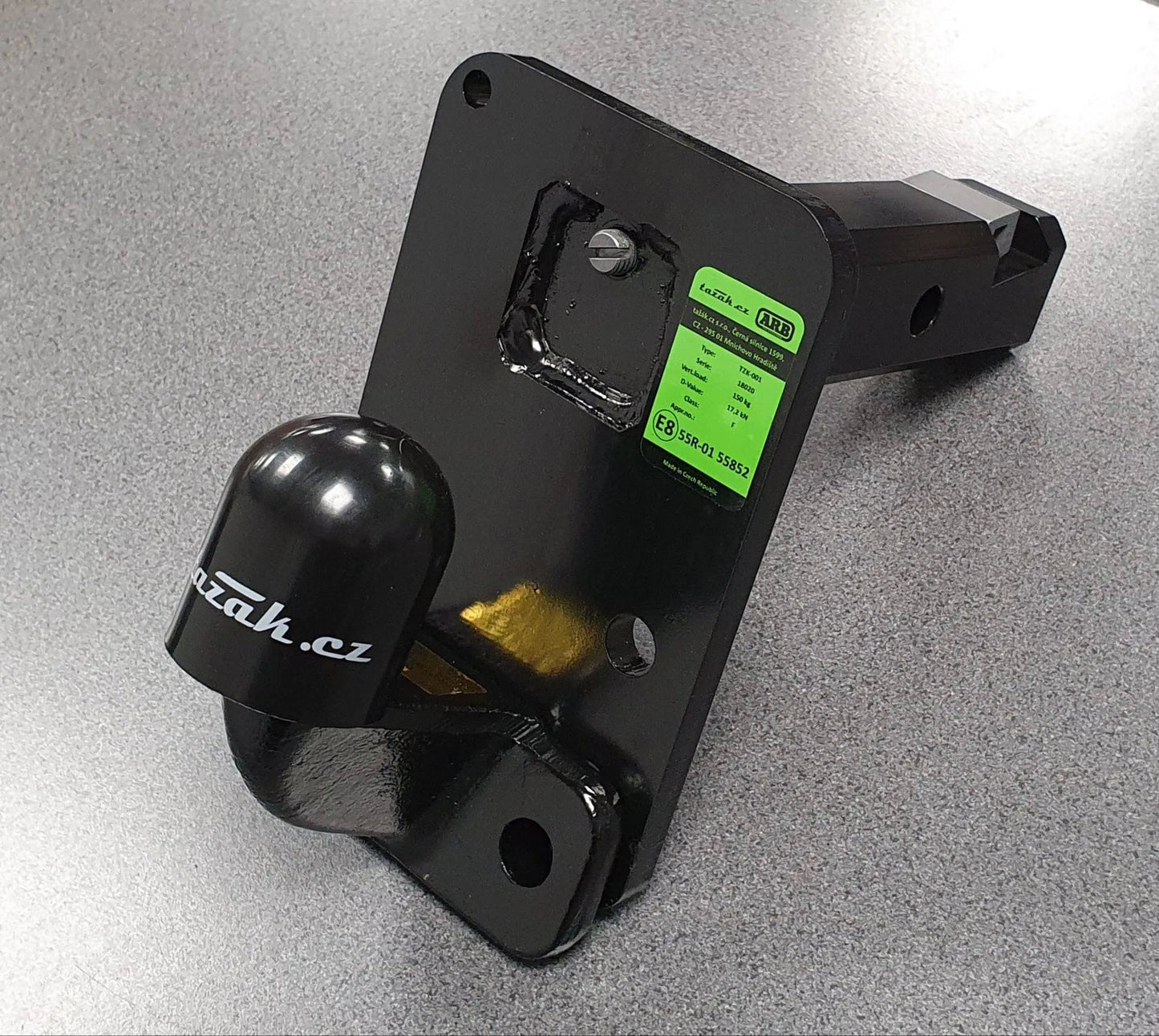 Adapteur Attelage Carré US | ARB 4x4 | Pour Chape Mixte sur Xperts4x4 Accessoires 4x4 Off-Road