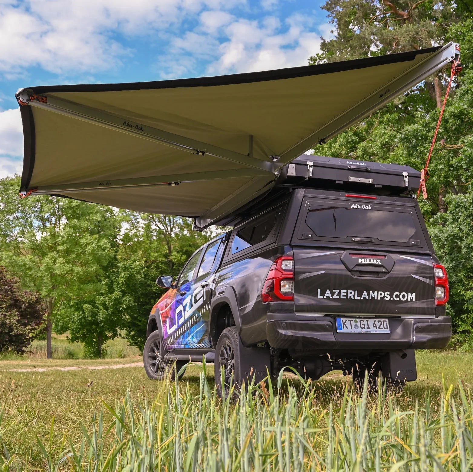 tente autoportée Auvent 180° 2.6m Autoportant Alu-Cab