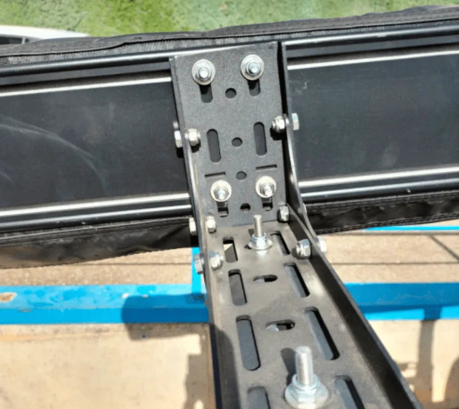 Auvent 270° XL Autoportant Overland | BULLFACE 470 Gauche sur Xperts4x4 Accessoires 4x4 Off-Road