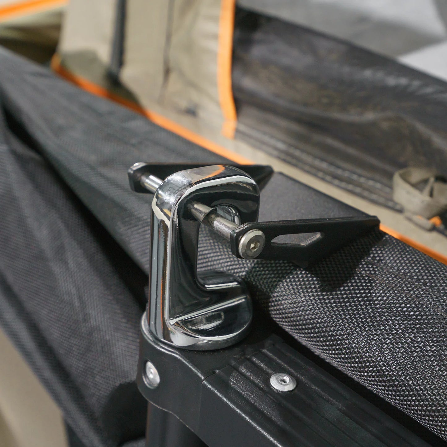 Auvent 360° Autoportant avec Accès Tente de Toit - DARCHE sur Xperts4x4 Accessoires 4x4 Off-Road