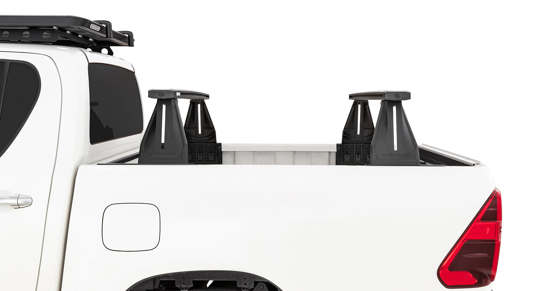 Kit 2 barres de benne 1500 mm système Reconn-Deck Toyota Hilux Revo 2015+ - RHINO-RACK sur Xperts4x4 Accessoires 4x4 Off-Road