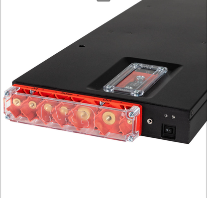 Batterie ARB Slimline 100Ah LiFePO4 avec chargeur DC-DC 40A sur Xperts4x4 Accessoires 4x4 Off-Road