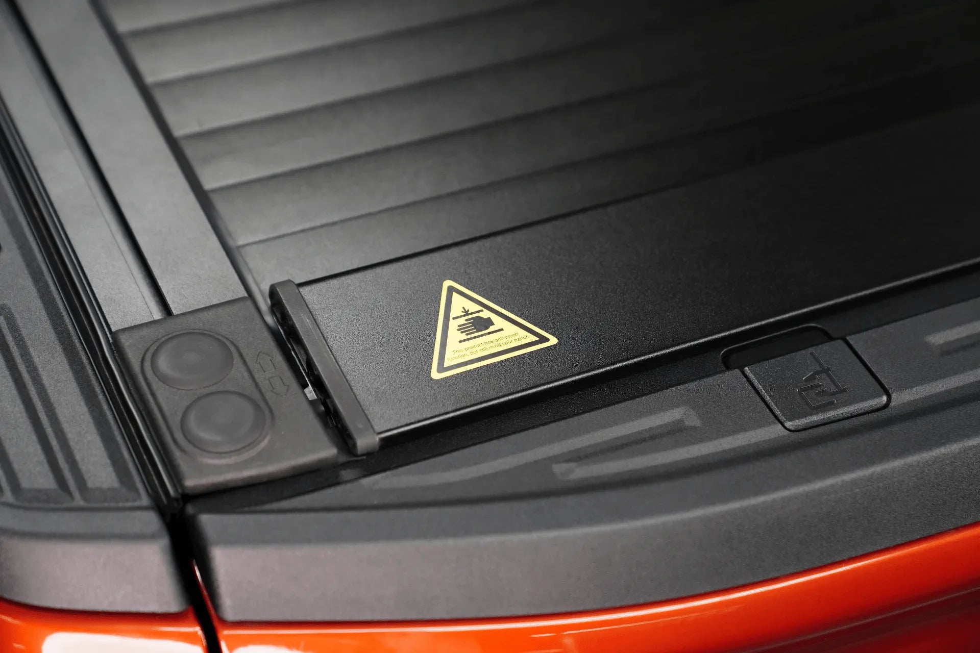 Couvre Benne Électrique Aeroklas Ford Ranger 2023+ Super Cab sur Xperts4x4 Accessoires 4x4 Off-Road