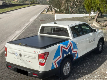 Rideau de Benne Top-Roll Manuel LINE4X4 Double Cab sur Xperts4x4 Accessoires 4x4 Off-Road